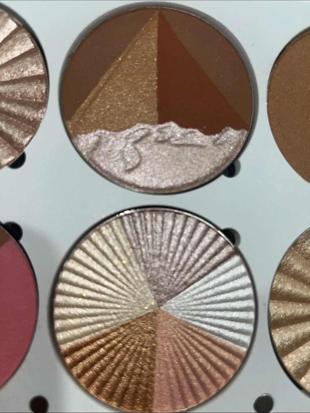 💕NEW OFRA ON THE GLOW HIGHLIGHTING & BRONZING PALETTE💕